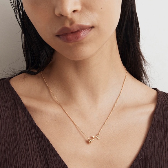 NEW MADEWELL Rose Pendant Necklace Vintage Gold - Picture 3 of 7